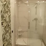 Akacjowe Wzgorze *