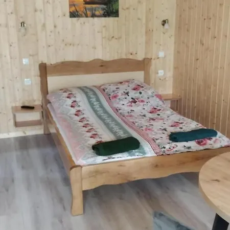 Akacjowe Wzgorze *